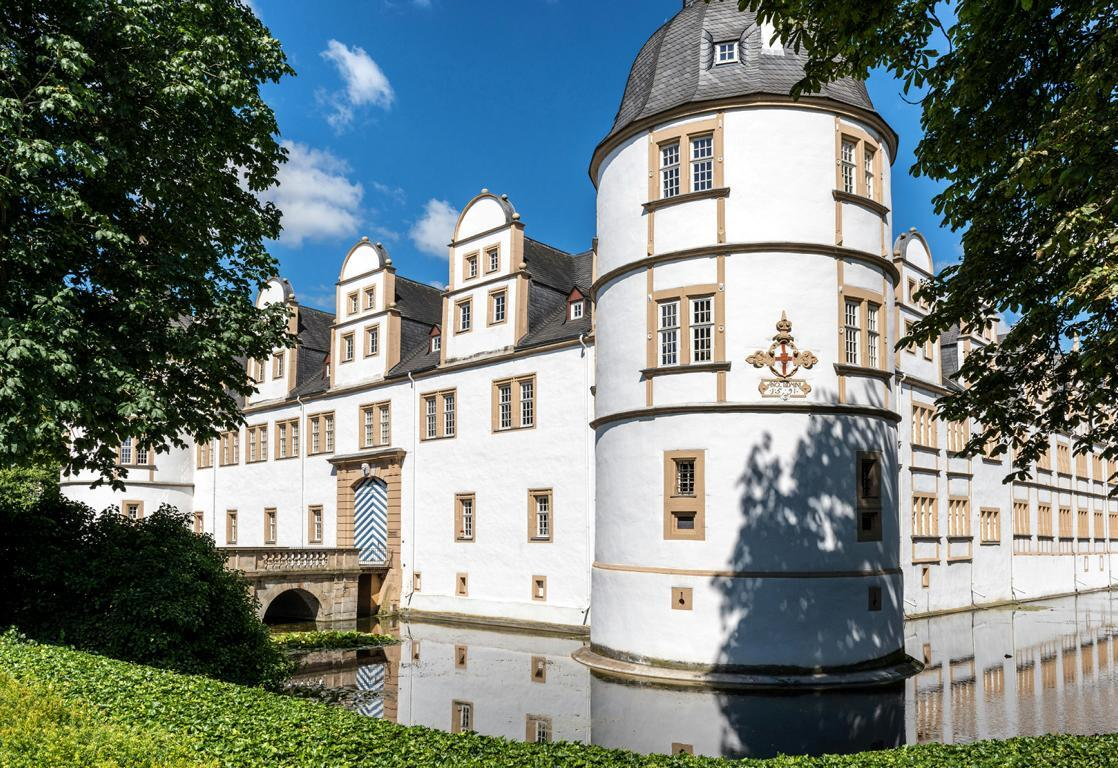 Castle Luxury Hotel Taunus - Moat, Exclusive Date Frankfurt Castle Luxury Hotel Taunus - Moat, Exclusive Date Frankfurt